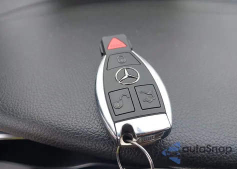 2018 Mercedes-Benz Glc 300 из США, поврежденный, VIN WDC0G4JB5JV019645